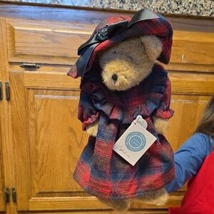 Like New Boyds Bears Collectible Bear ELDORA